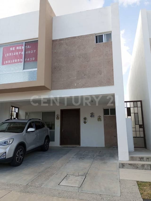 Renta de casa en Cumbres Provenza, Querétaro