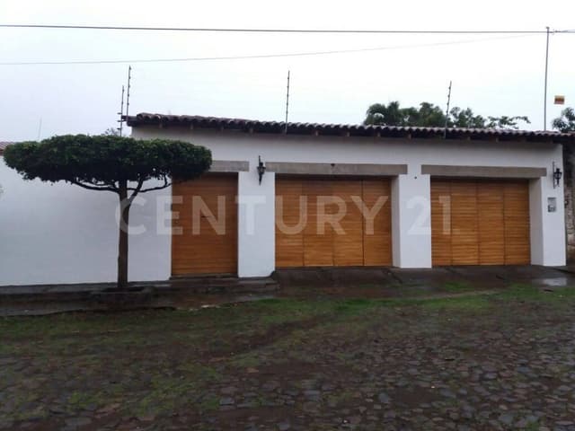 VENTA DE CASA EN CUAUHTEMOC, COLIMA