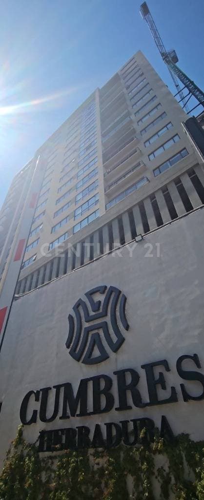 Departamento en Residencial Cumbres de la Herradura