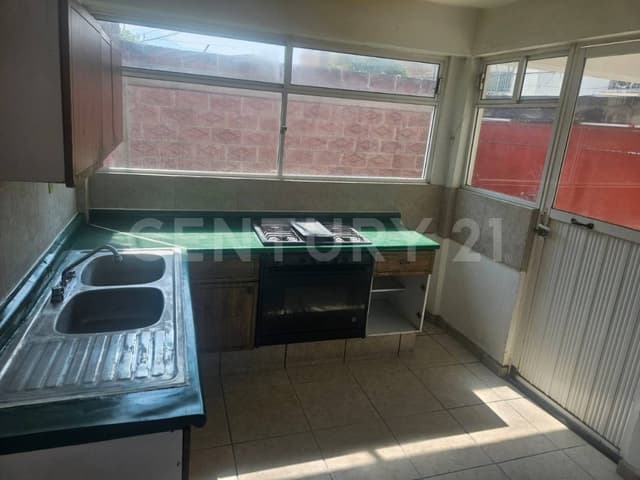Casa en Venta en Bosques del Valle, Coacalco, Mex.