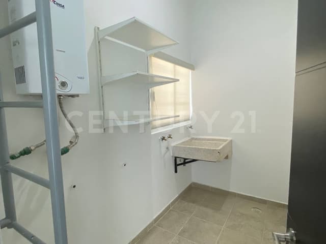 CASA EN VENTA EN BENEVENTO RESIDENCIAL CULIACAN