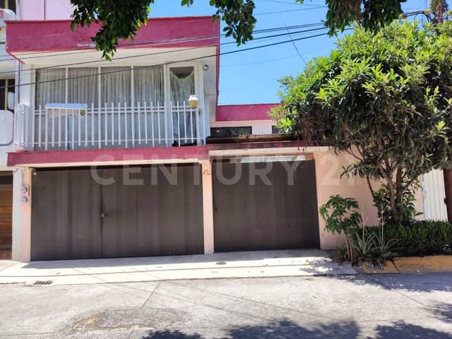 RESIDENCIA FAMILIAR EN VENTA Espacios que se disfrutan