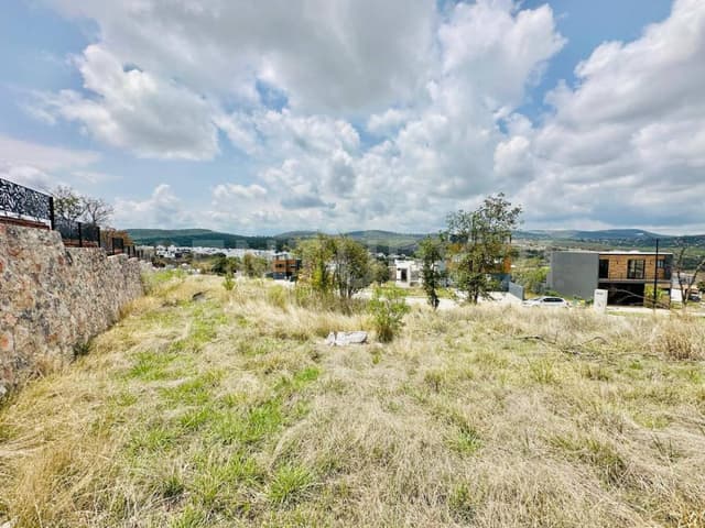 LOTE EN VENTA EN RESIDENCIAL MARBORÉ
