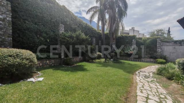 RESIDENCIA EN VENTA VALLE DE SAN ÁNGEL , SAN PEDRO GARZA GARCÍA, NUEVO LEÓN