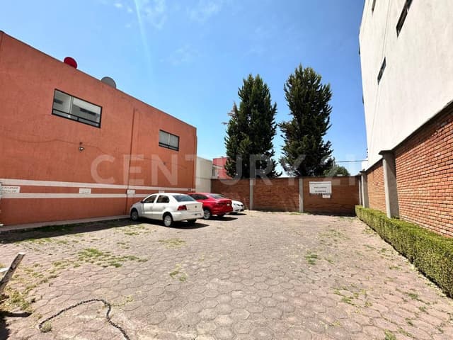 RENTA OFICINA EN METEPEC, MÉXICO
