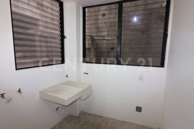 Departamento en venta en Cond. Del Tanke en Hornos Insurgentes.