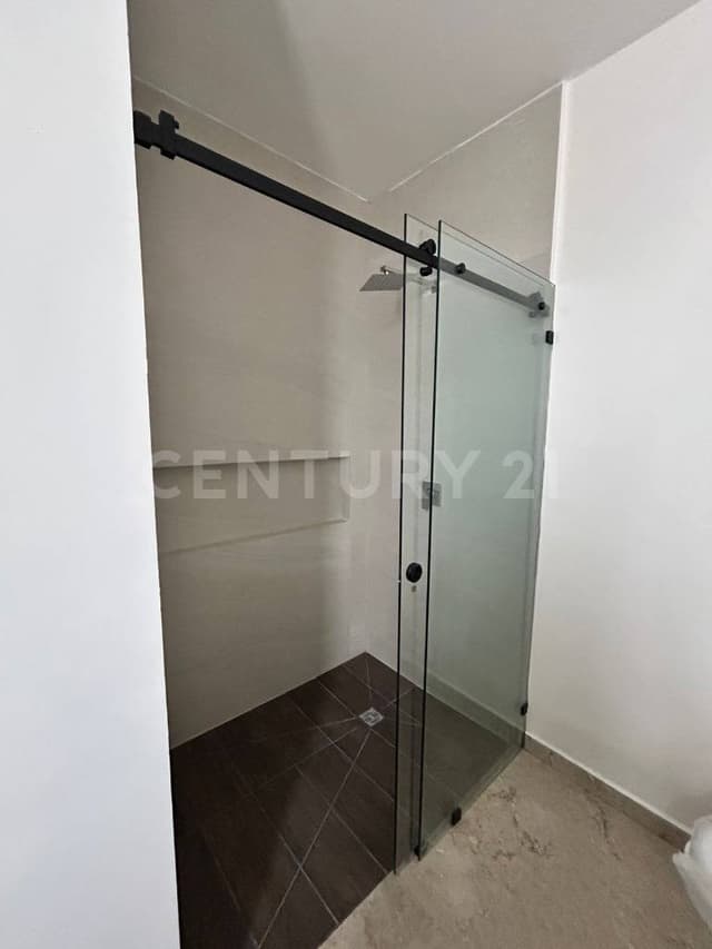 CASA EN PREVENTA EN FRACC. SOTAVENTO, ZONA COUNTRY VILLAHERMOSA