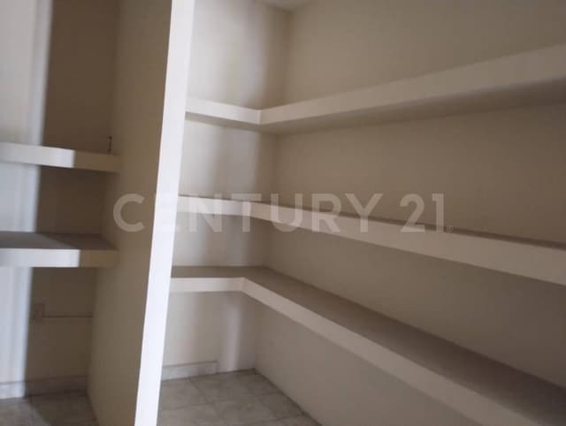 RENTA LOCAL EN EULALIO GUTIERREZ EN SALTILLO