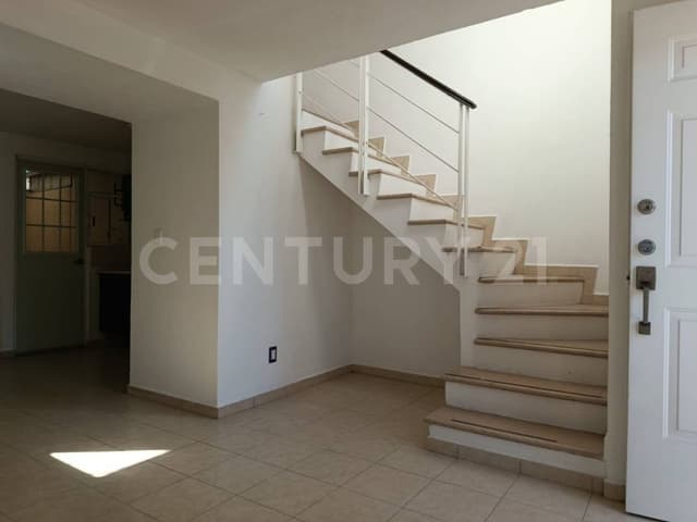 VENTA DE CASA EN "FRACCIONAMIENTO HACIENA DEL VALLE II"