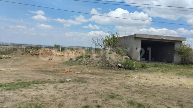 TERRENO EN RENTA, CARRETERA COMANJILLA LEON GUANAJUATO