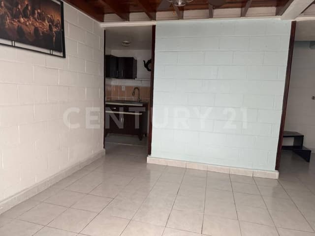 Departamento en 2 niveles en Unidad Habitacional Belén, Santa Fe