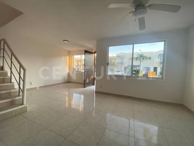 Casa en Venta en Fraccionamiento Privanza la Loma