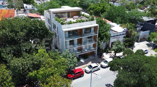 Terreno Comercial en Venta sobre Avenida Juárez – Playa del Carmen