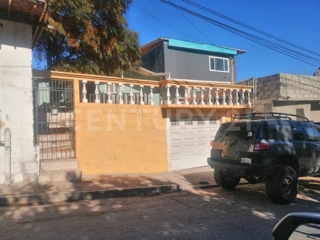 RTV-1373 VENTA DE CASA, EN LOS PINOS