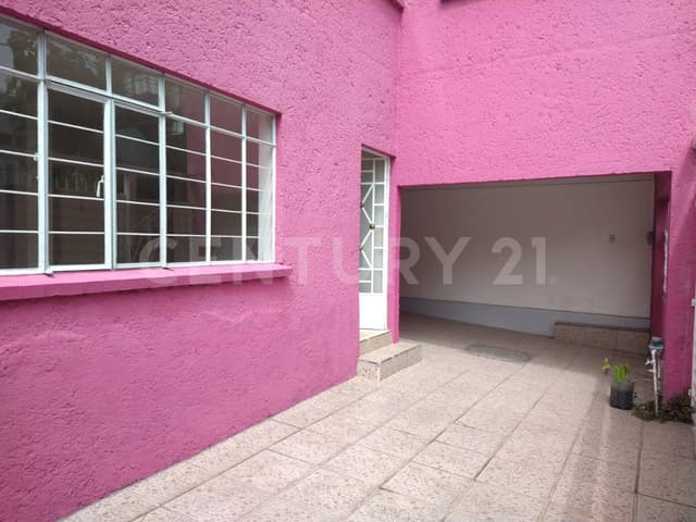 Casa en Venta ubicada en la colonia Ciudad Jardín
