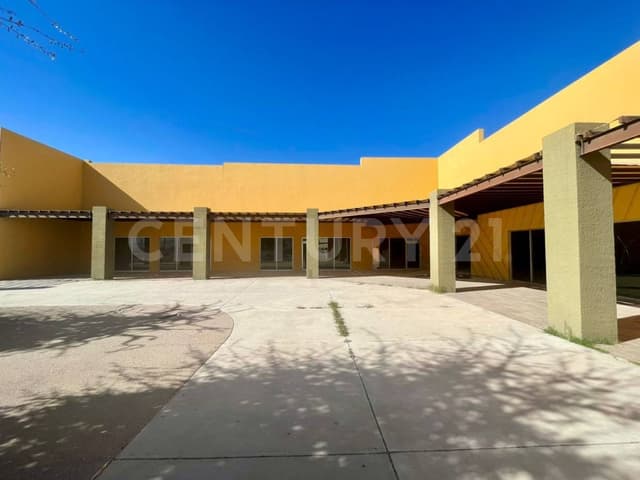 Locales en Renta Plaza R. Almada, Chihuahua