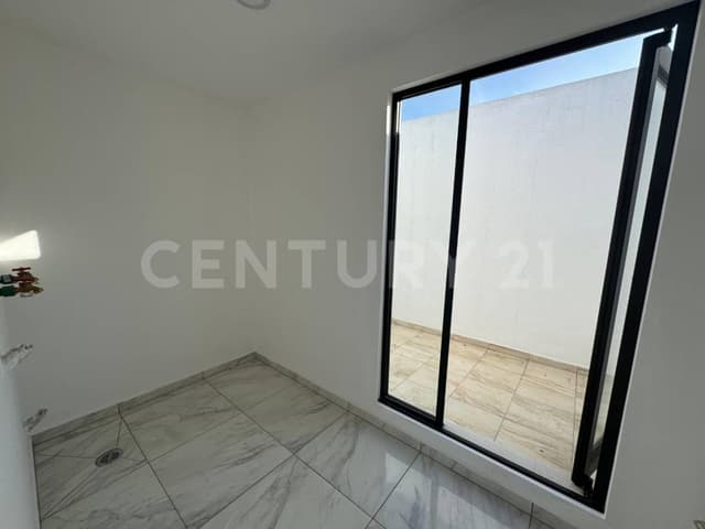 CASA EN VENTA EN PARQUE REAL RESIDENCIAL, CUAUTLANCINGO, PUEBLA