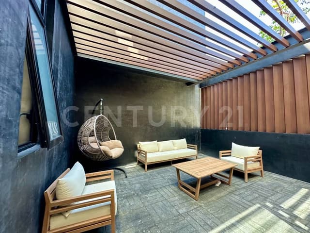 Townhouse en venta en Mar y Miel Aldea Zama Tulum