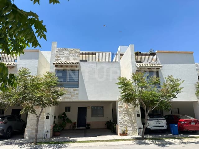 Casa En Venta El Mayorazgo Priv. Santa Elena León Guanajuato Zona Sur