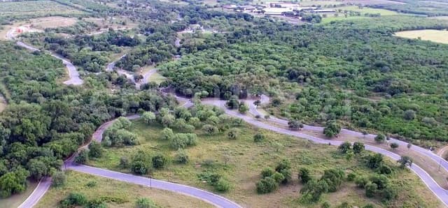 TERRENO EN VENTA | FRACC PRIVADO, MONTEMORELOS | CARRETERA NACIONAL