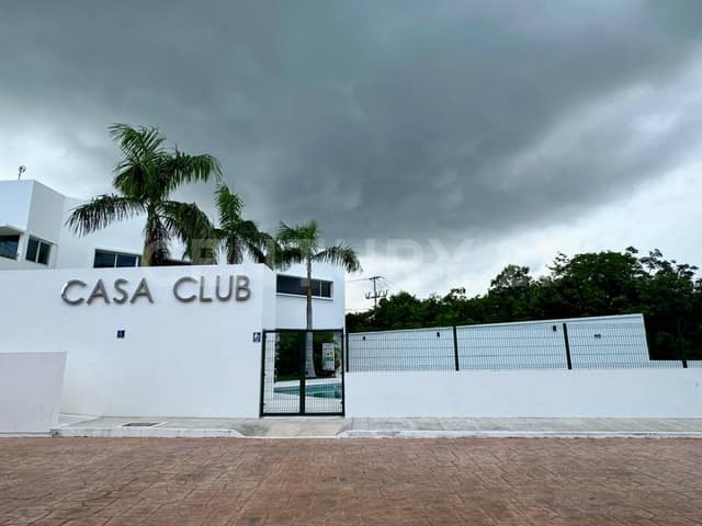 CASA EN RENTA EN RESIDENCIAL RIO BY CUMBRES EN CANCÚN