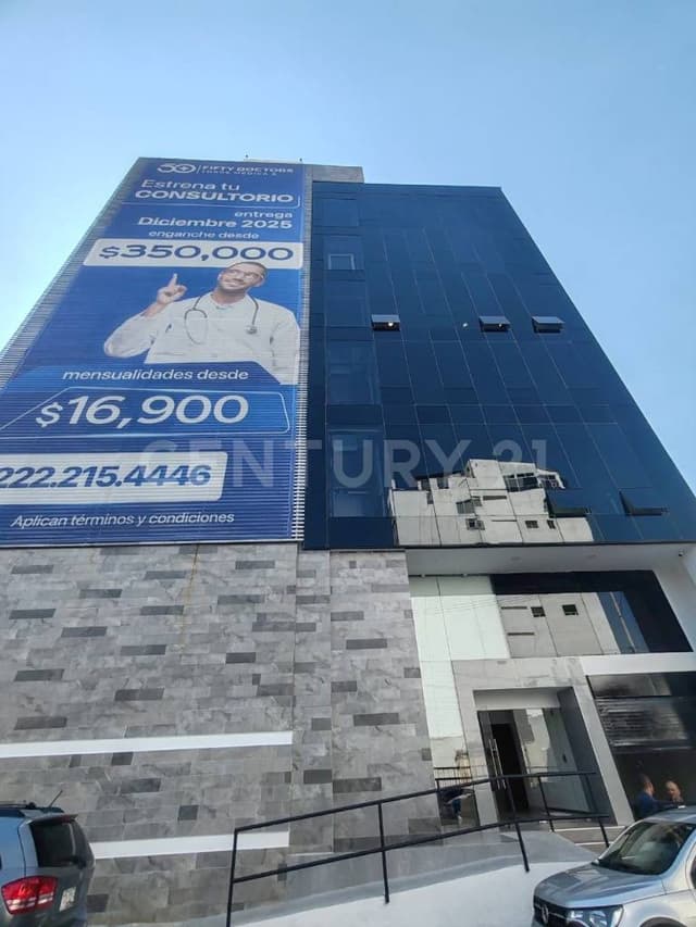 CONSULTORIO MEDICO SIN AMUEBLAR EN RENTA