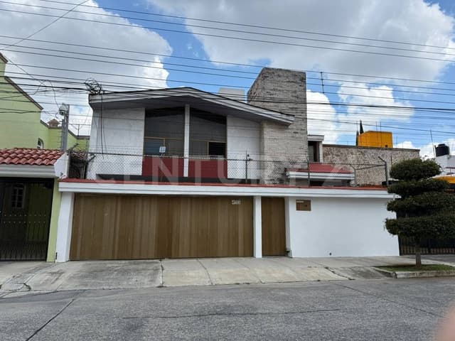 Casa en Venta en Camino Real