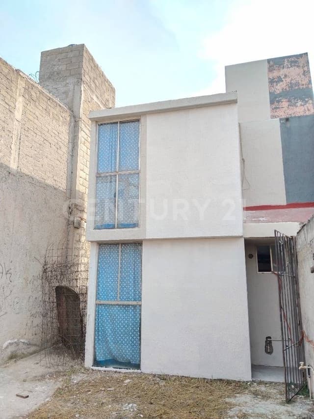 CASA ECONOMICA EN VENTA