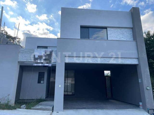 Casa en venta en Cumbres de Santiago