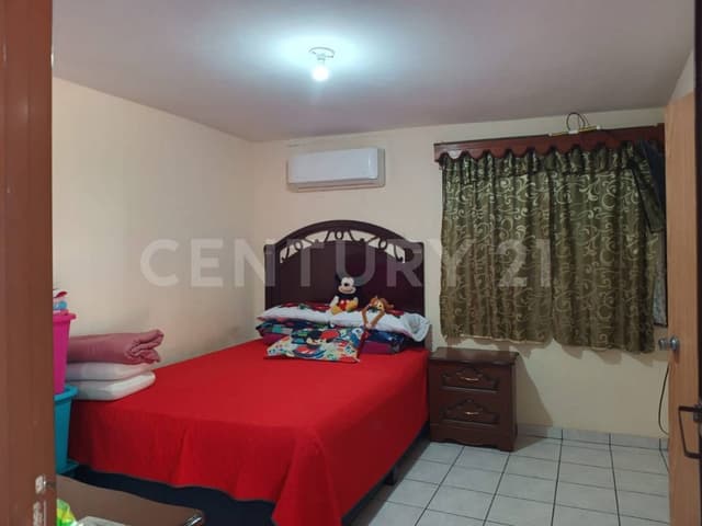 SE VENDE CASA EN LA COLONIA SALVADOR ALVARADO CULIACAN SINALOA