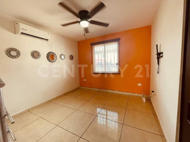 CASA EN VENTA PRIVADA ZONA AEROPUERTO