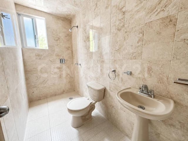 CASA EN VENTA EN ZACATENCO, GUSTAVO A. MADERO