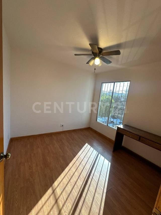 CASA EN VENTA DE 3 RECAMARAS EN LA COLONIA VIVIENDA MAGISTERIAL 37, TIJUANA BC