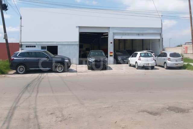 Bodega en Venta – Metepec, Av. Estado de México