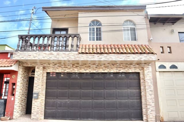 CASA EN RENTA EN VILLAS DEL REAL 2, ENSENADA B.C