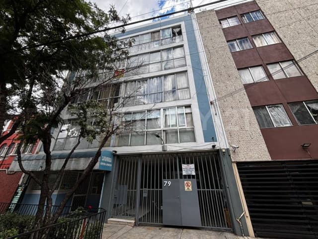 1 CAlle Av. Universidad, 1 calle Vertiz