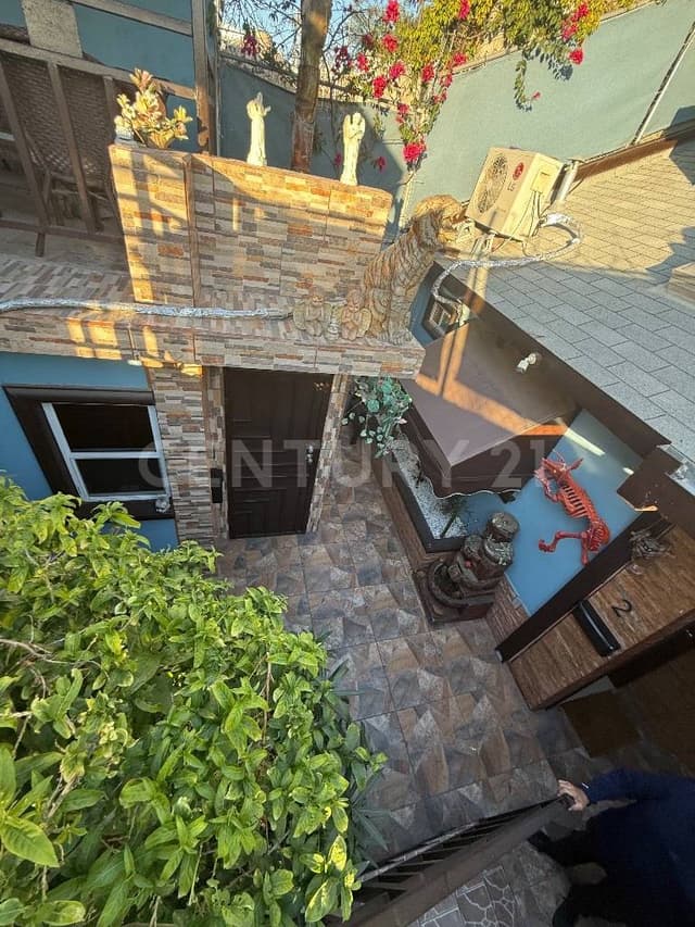 Venta de Casa Multifamiliar con Departamentos en Loma Dorada Tijuana B,C.