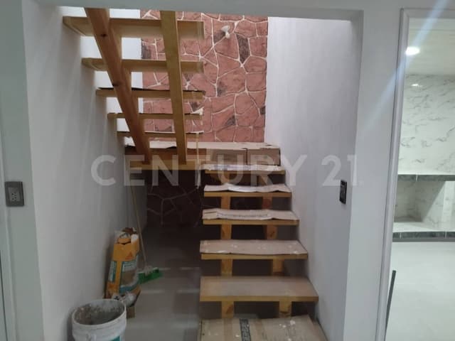 Casa en Venta en La Colonia Parques Nacionales, Toluca, Estado de México