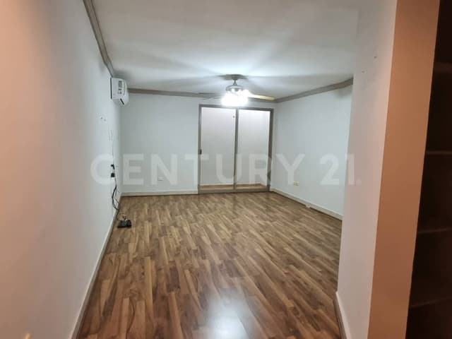 Casa en venta Col. Estrella,Torreón, Coah.