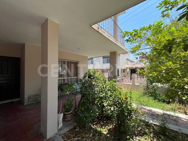 TERRENO EN COL. LAURO AGUIRRE, TAMPICO