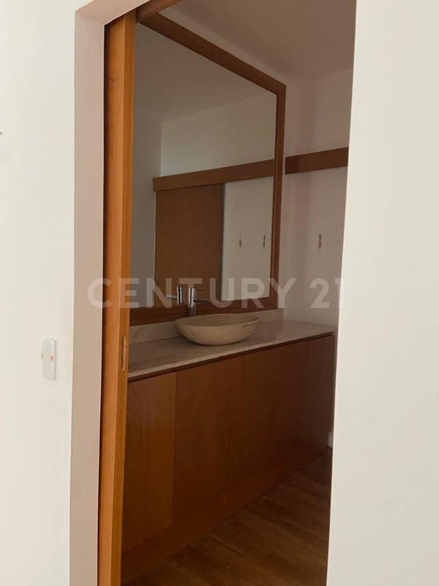 Local comercial en renta en SONATA, Lomas de Angelópolis, Puebla