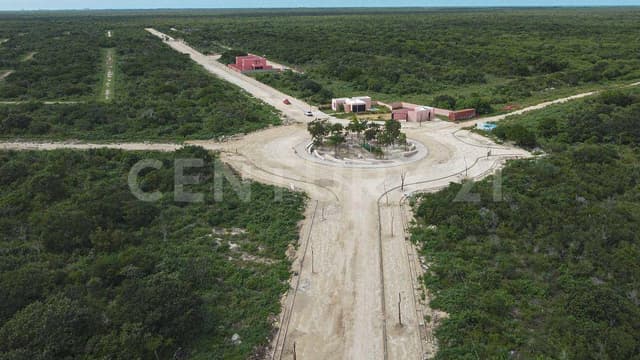 LOTE RESIDENCIAL CON SERVICIOS Y AMENIDADES, SAN CRISANTO, YUCATÁN