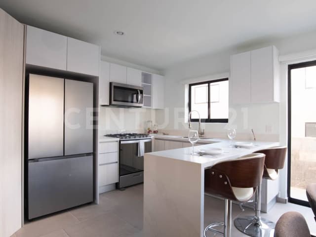 CASA EN VENTA, EN ROSARITO B.C