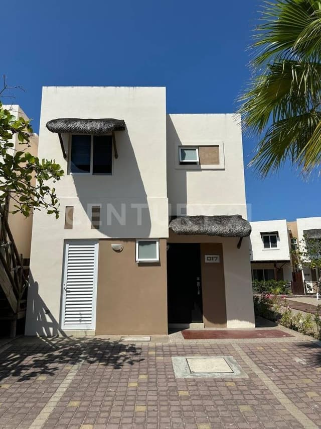 CASA EN VENTA EN PUNTA ESMERALDA ALTATA NAVOLATO