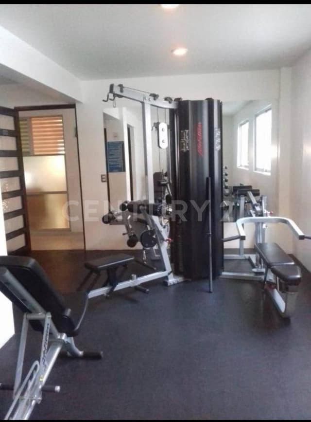 Departamento Planta Baja con balcón y buenos acabados cerca Parque Lindavista