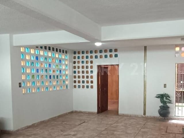 Casa en venta en Santa María Ticomán, Gustavo A. Madero. CDMX