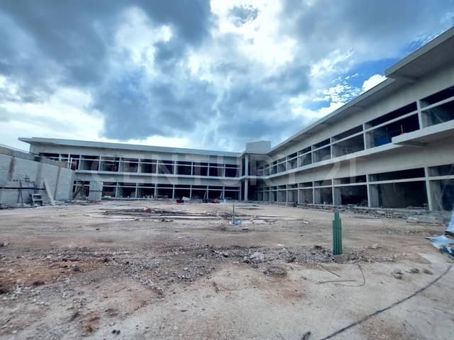 Terreno en Venta. Ave. Prolongación La Luna Lote 2-06 RC01423