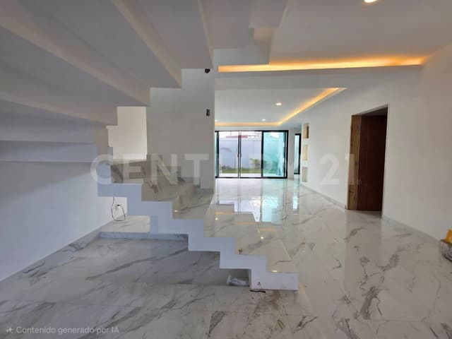 Casa en Venta Parque Rodas - Lomas de Angelopolis con 4 recámaras, roof, jardin