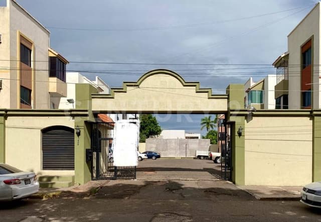 DEPARTAMENTO EN RENTA LAS QUINTAS