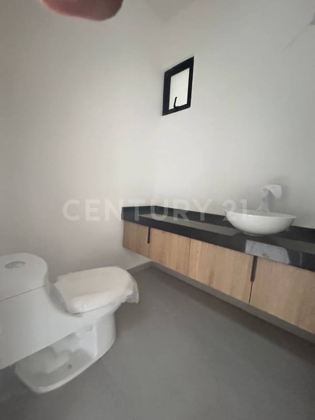 CASA NUEVA EN VENTA EN FRACC. REAL CAMPESTRE, ZONA COUNTRY, VILLAHERMOSA TABASCO